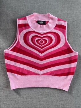 Cider Pink, Red & Fuchsia Heart Stripe Cropped Knit Tank - Powerpuff Girls
